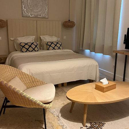 Hotel Moulin De La Roque Althen-des-Paluds Zewnętrze zdjęcie