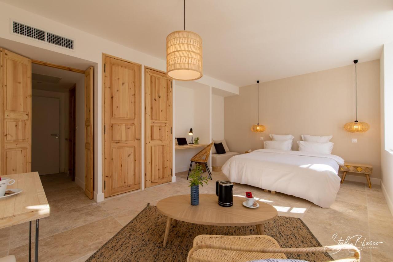 Hotel Moulin De La Roque Althen-des-Paluds Zewnętrze zdjęcie